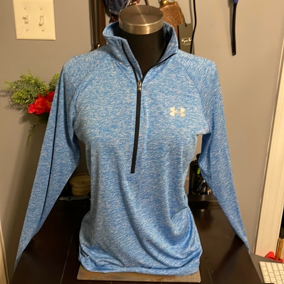 Under Armour Tops - Under Armor 1/4 zip